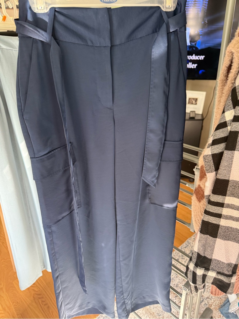 NWT Ryegrass High Rise Wide Leg Cargo Pants Size 2 Navy Satin Belted